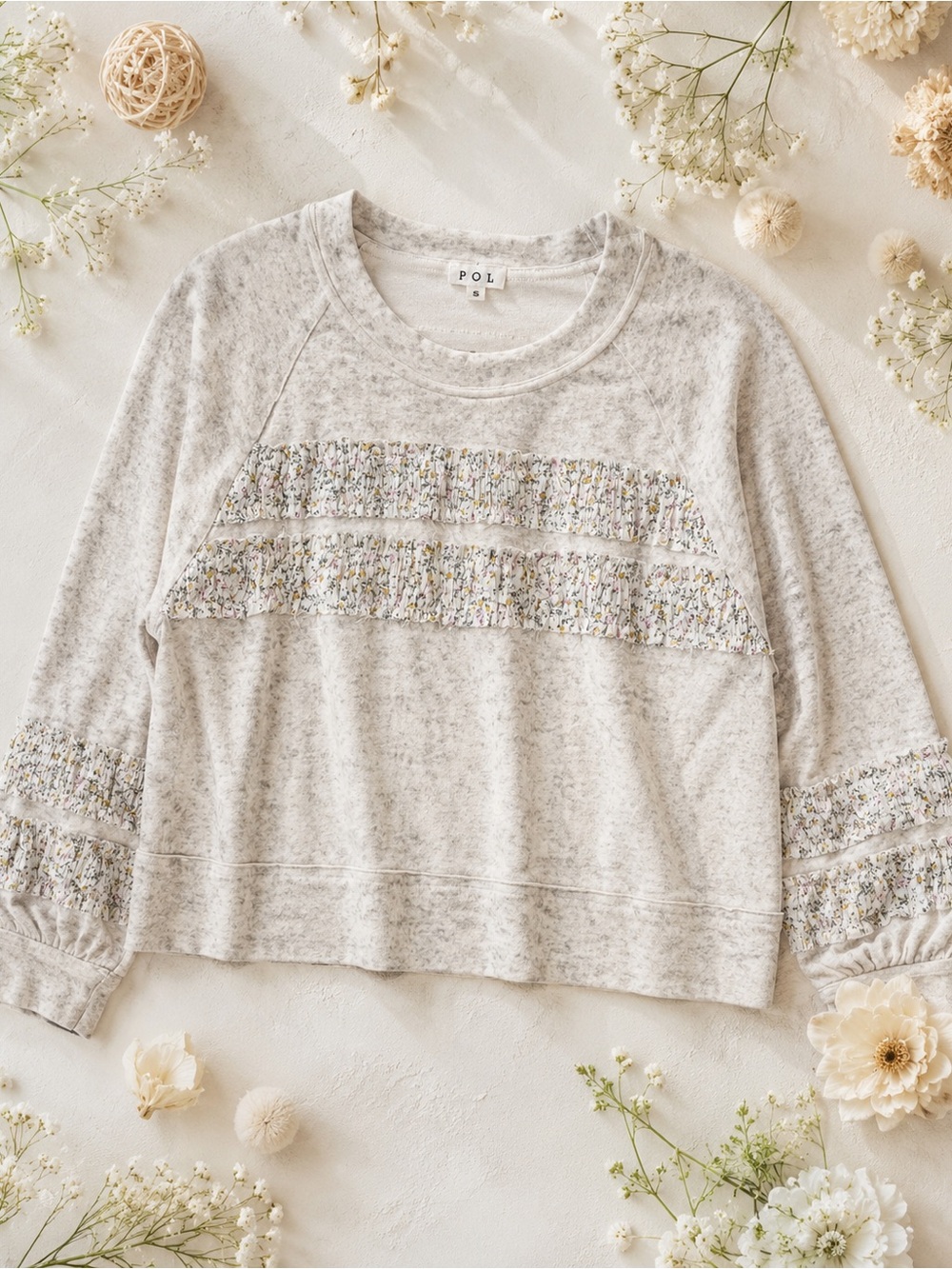 New POL Semi-Cropped Jersey Knit Top Floral Ruffle Detail Sweatshirt Small